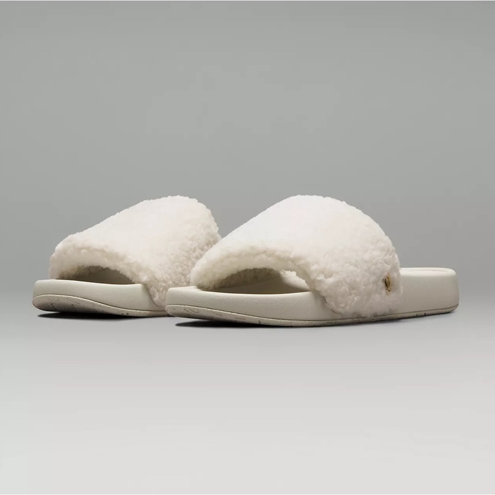 Lululemon Women's Fleece Restfeel Slide